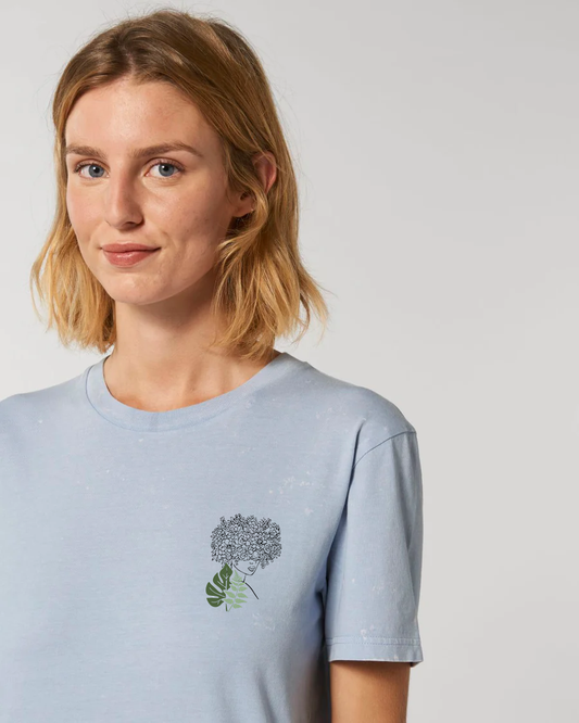 Eco-conscious fashion is at the heart of Fig Leaf &amp; Fern. This t-shirt is Vegan certified, Fairwear Foundation certified, and Oeko-Tex certified, ensuring that it is both ethically made and environmentally friendly.